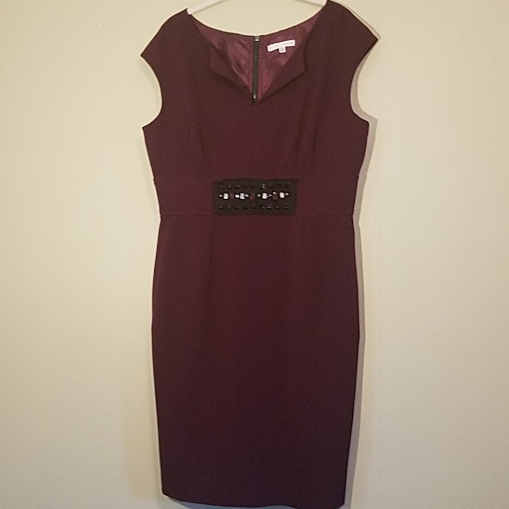 NWOT Sandra Darren v-neck dress exposed zipper